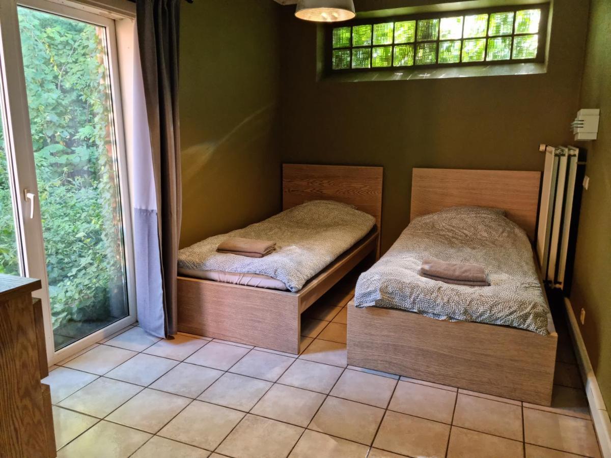 Hotel Logies Waasland à Saint-Nicolas Extérieur photo