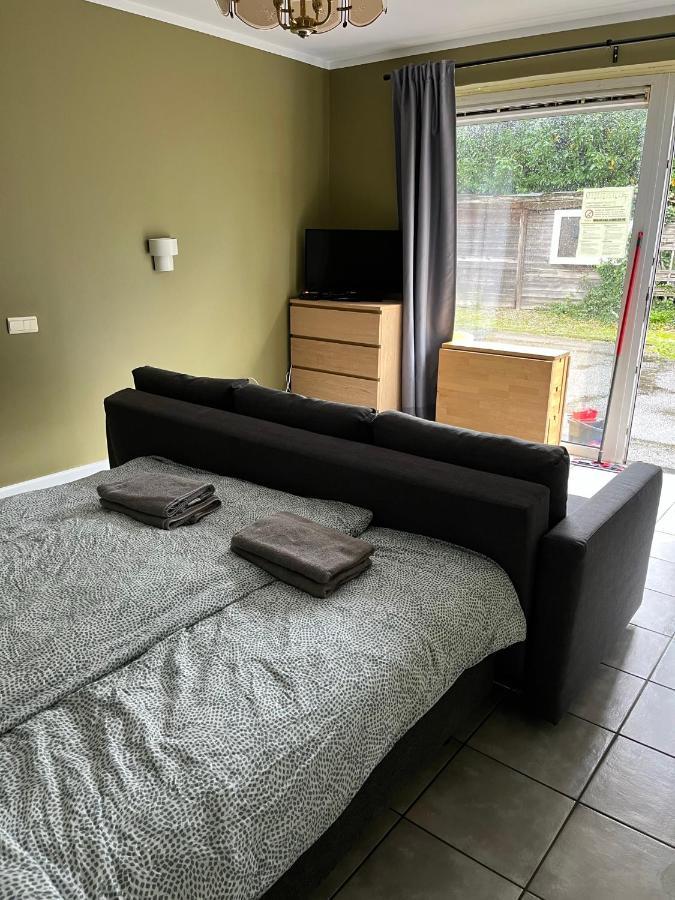 Hotel Logies Waasland à Saint-Nicolas Extérieur photo